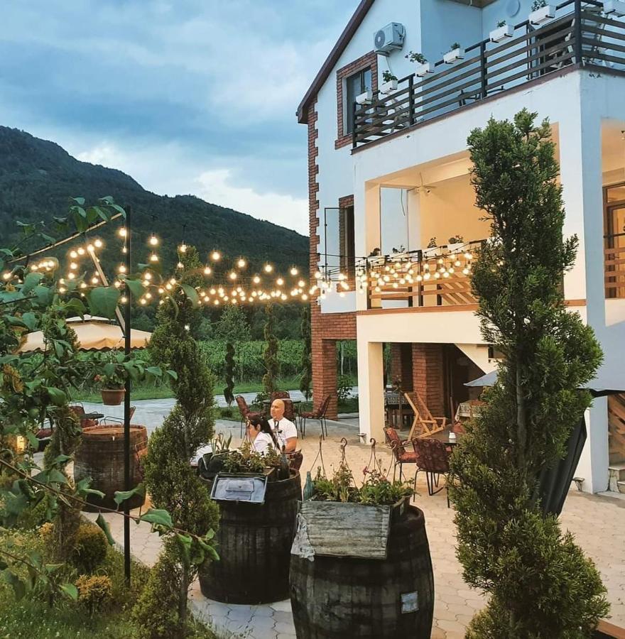 Hotel Karse Ambrolauri Exteriér fotografie