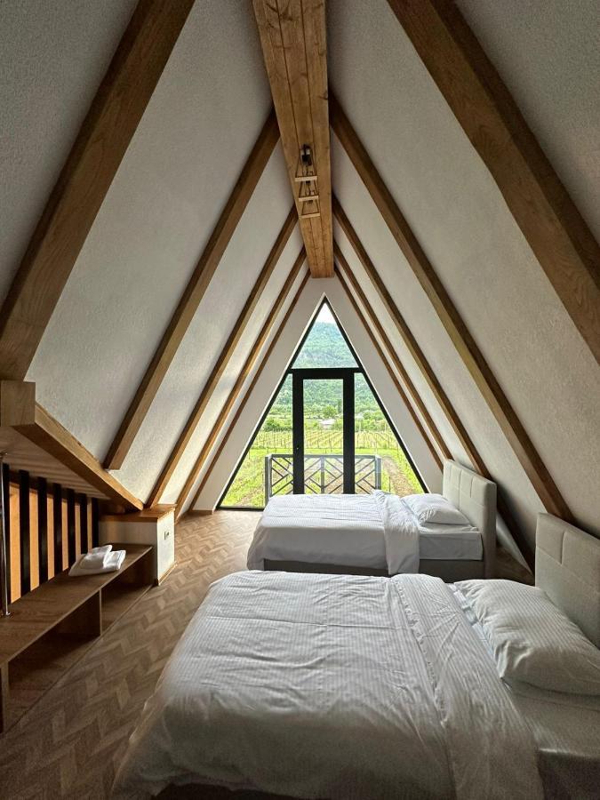 Hotel Karse Ambrolauri Exteriér fotografie